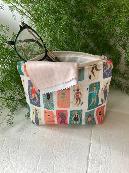 BEAUTY BAG - Sonnenbaden