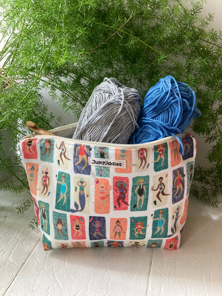 BEAUTY BAG - Sonnenbaden