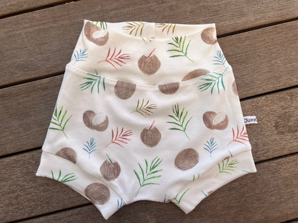 Velzy Shorts - COCONUTS