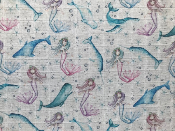 Lovey - MERMAIDS + WHALES