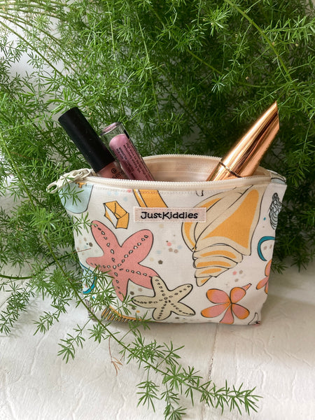 BEAUTY BAG - Was ist in meiner Tasche